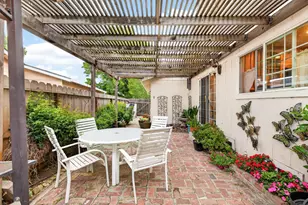8356 Hamilton Way, Stockton, CA 95209 - Photo 11