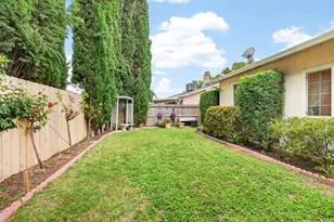 8356 Hamilton Way, Stockton, CA 95209 - Photo 9