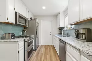 910 Pennsylvania Pl, Davis, CA 95616 - Photo 5