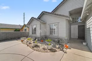 1750 E G St, Oakdale, CA 95361 - Photo 5