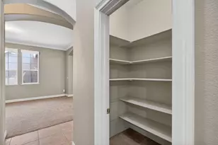 1968 Shropshire St, Roseville, CA 95747 - Photo 17