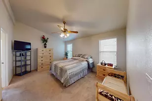 E Held Dr, Modesto, CA 95355 - Photo 17