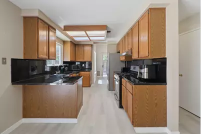8638 Hampton Hill Court, Sacramento, CA 95828 - Photo 13