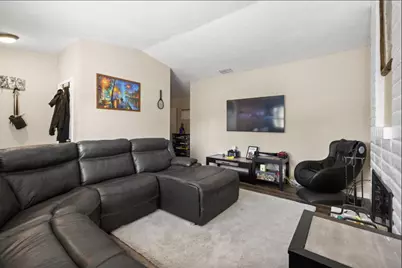 10251 Ellenwood Avenue, Sacramento, CA 95827 - Photo 3