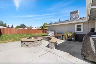 10251 Ellenwood Avenue, Sacramento, CA 95827 - Photo 19
