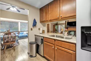 7702 Southcliff Dr, Fair Oaks, CA 95628 - Photo 27