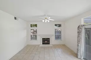 1240 Camino Capistrano, Roseville, CA 95747 - Photo 13
