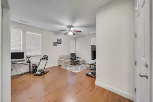 1910 Southport Ave, Livingston, CA 95334 - Photo 9