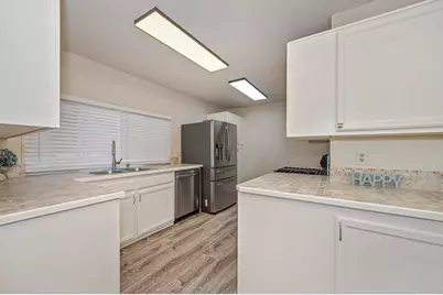 Kassberg, Roseville, CA 95678 - Photo 3
