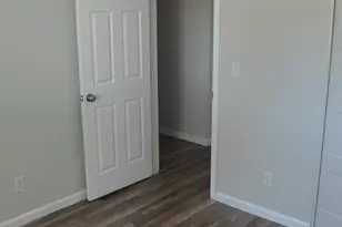 5919 Bamford Dr, Sacramento, CA 95823 - Photo 15