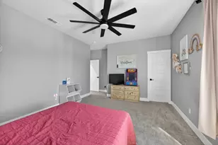 8247 Blue Coral Ave, Elk Grove, CA 95757 - Photo 35
