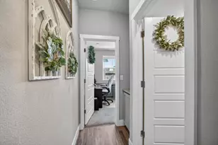 8247 Blue Coral Ave, Elk Grove, CA 95757 - Photo 23