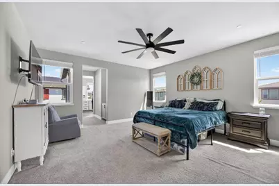 8247 Blue Coral Avenue, Elk Grove, CA 95757 - Photo 41