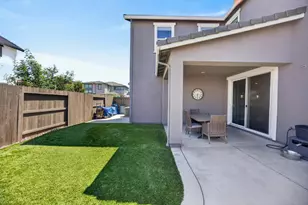 8247 Blue Coral Ave, Elk Grove, CA 95757 - Photo 51