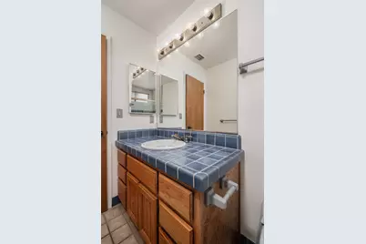 2956 Red Hawk Way, Sacramento, CA 95833 - Photo 51
