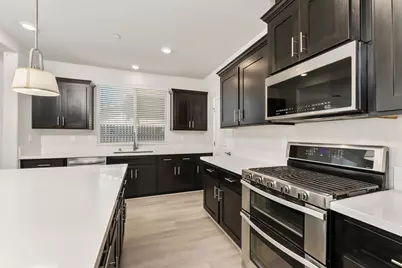 8032 Challis Circle, Roseville, CA 95747 - Photo 27