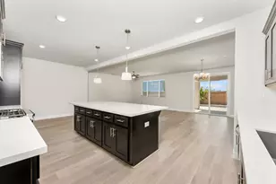 8032 Challis Cir, Roseville, CA 95747 - Photo 25