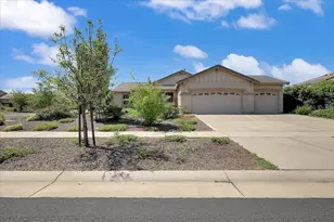 5736 Lochcarron, Marysville, CA 95901 - Photo 1