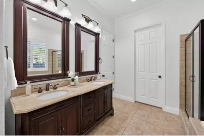 1563 E Via Mirasol Lane, Fresno, CA 93730 - Photo 31