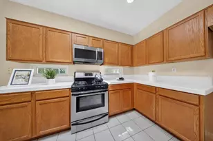 9534 Rockybrook Way, Elk Grove, CA 95624 - Photo 31