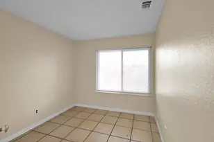 7817 Scottsdale Dr, Sacramento, CA 95828 - Photo 23