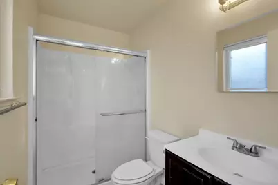 7817 Scottsdale Drive, Sacramento, CA 95828 - Photo 21