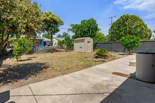 1625 Spring St, Stockton, CA 95206 - Photo 17