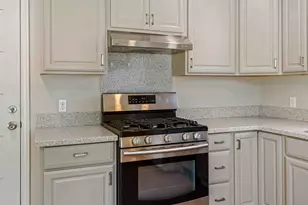 1625 Spring St, Stockton, CA 95206 - Photo 9