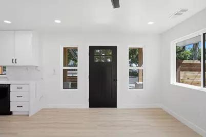 142 E Coolidge Avenue, Modesto, CA 95350 - Photo 7