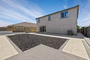 1952 Roualt Way, Lodi, CA 95242 - Photo 27