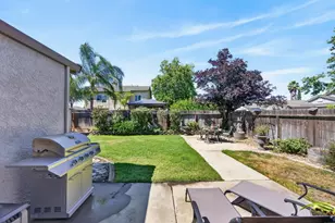 9209 Parducci Way, Sacramento, CA 95829 - Photo 43
