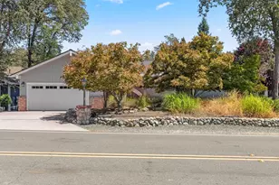 17993 Jayhawk Dr, Penn Valley, CA 95946 - Photo 3