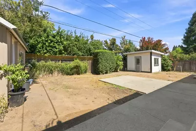 10833 Walnutwood Way, Rancho Cordova, CA 95670 - Photo 29