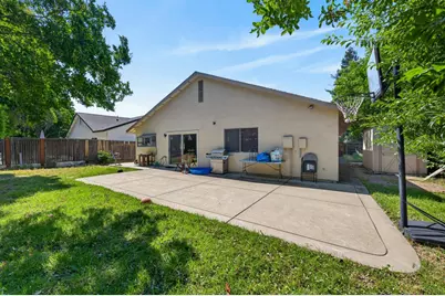 1335 Trail End Way, Sacramento, CA 95834 - Photo 33