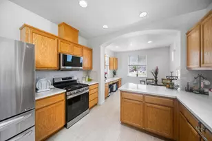 9098 Chianti Cir, Stockton, CA 95212 - Photo 27