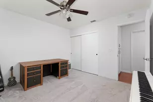 3204 Pennelope Ct, Sacramento, CA 95826 - Photo 13