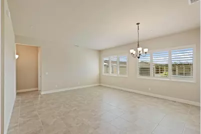 1077 Dimaggio Way, Galt, CA 95632 - Photo 7
