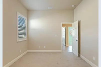 1077 Dimaggio Way, Galt, CA 95632 - Photo 37