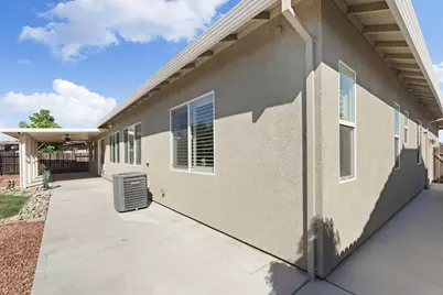 1077 Dimaggio Way, Galt, CA 95632 - Photo 45