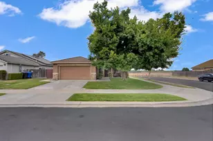1210 Cherry Oak Ln, Manteca, CA 95336 - Photo 3
