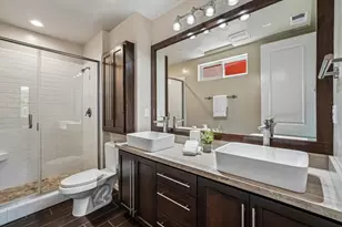 2028 20th St, Sacramento, CA 95818 - Photo 25