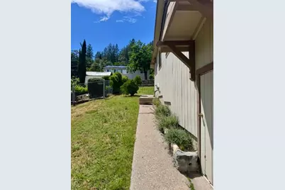 240 Pleasant Street, Colfax, CA 95713 - Photo 23