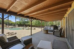 1000 Calgary Ct, El Dorado Hills, CA 95762 - Photo 27