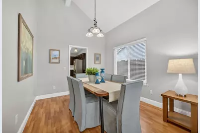 8853 Bridalsmith Drive, Sacramento, CA 95828 - Photo 7