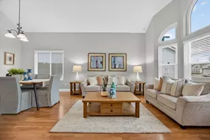 8853 Bridalsmith Dr, Sacramento, CA 95828 - Photo 5