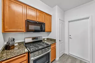 900 Moon Cir, Folsom, CA 95630 - Photo 9