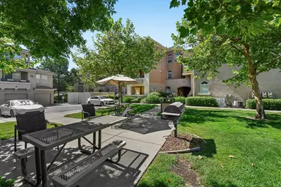 900 Moon Circle #911, Folsom, CA 95630 - Photo 23