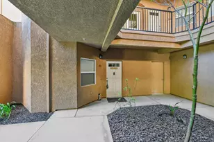 900 Moon Cir, Folsom, CA 95630 - Photo 3