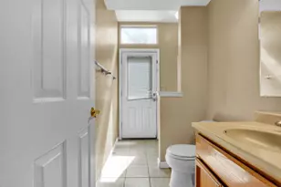 9186 Lagrange Ct, Elk Grove, CA 95624 - Photo 19