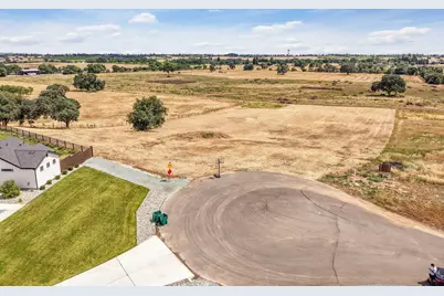 19012 E Sierra View Court, Clements, CA 95227 - Photo 17